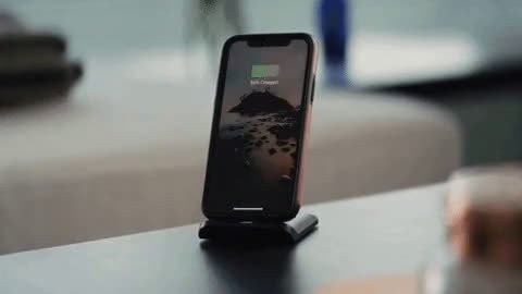 giphy (3).mp4